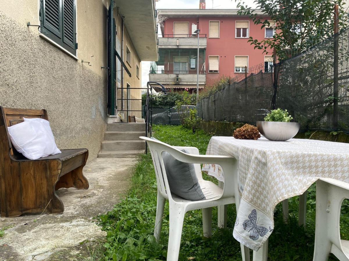 Appartamento CasaViva-Trilocale con giardino e posteggio a Rapallo Esterno foto