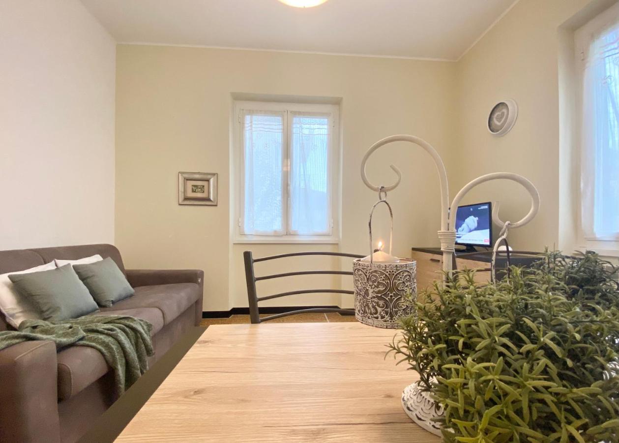 Appartamento CasaViva-Trilocale con giardino e posteggio a Rapallo Esterno foto
